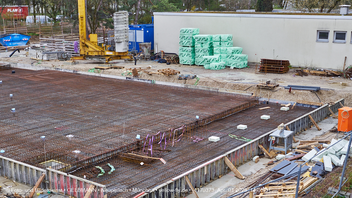 01.04.2023 - Baustelle zum Haus für Kinder in Neuperlach